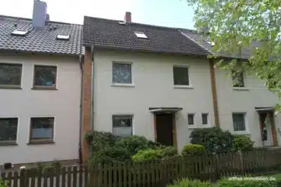 Hannover Klein Buchholz: Sehr gepflegtes Reihenmittelhaus mit Garage, 30659 Hannover, Reihenmittelhaus
