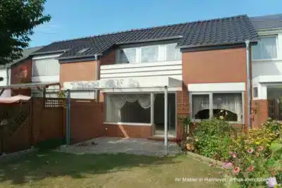 Hannover Vahrenheide: Reihenmittelhaus mit Garage, 30159 Hannover, Reihenmittelhaus