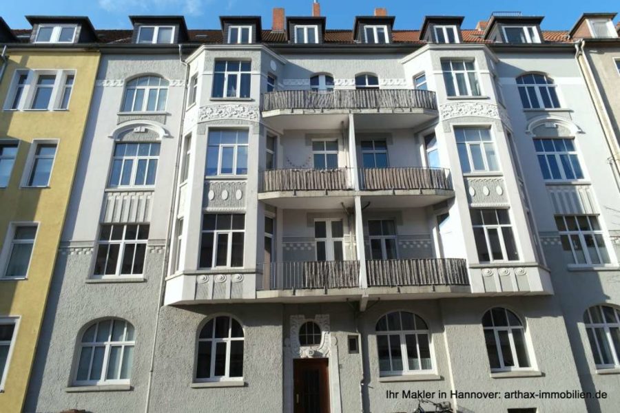 Hannover Südstadt: 3 Zi. Wohnung im Hochparterre, mit Balkon - Hausansicht