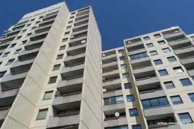 Hannover Vahrenheide: Helle 3 Zi. Wohnung mit Loggia und Aufzug, 30179 Hannover, Etagenwohnung