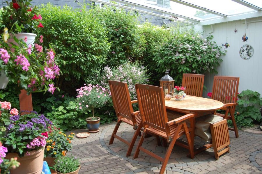 Hannover Oberricklingen: Sehr lebenswertes kleines Haus, mit charmanten Außenbereichen - Terrasse