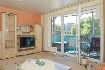 Hannover Sahlkamp: 3 Zimmer Wohnung mit 2 Balkonen und Lift, 30657 Hannover, Etagenwohnung