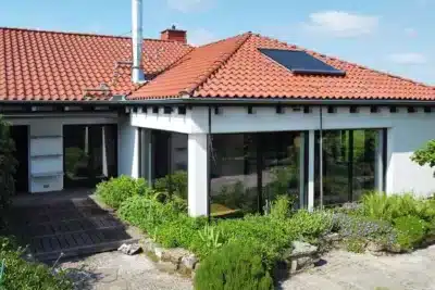 Barsinghausen Egestorf: Traumh. Bungalow am Feldrand mit Garage, energet. Sanierung bereits erfolgt, 30890 Barsinghausen, Reihenendhaus
