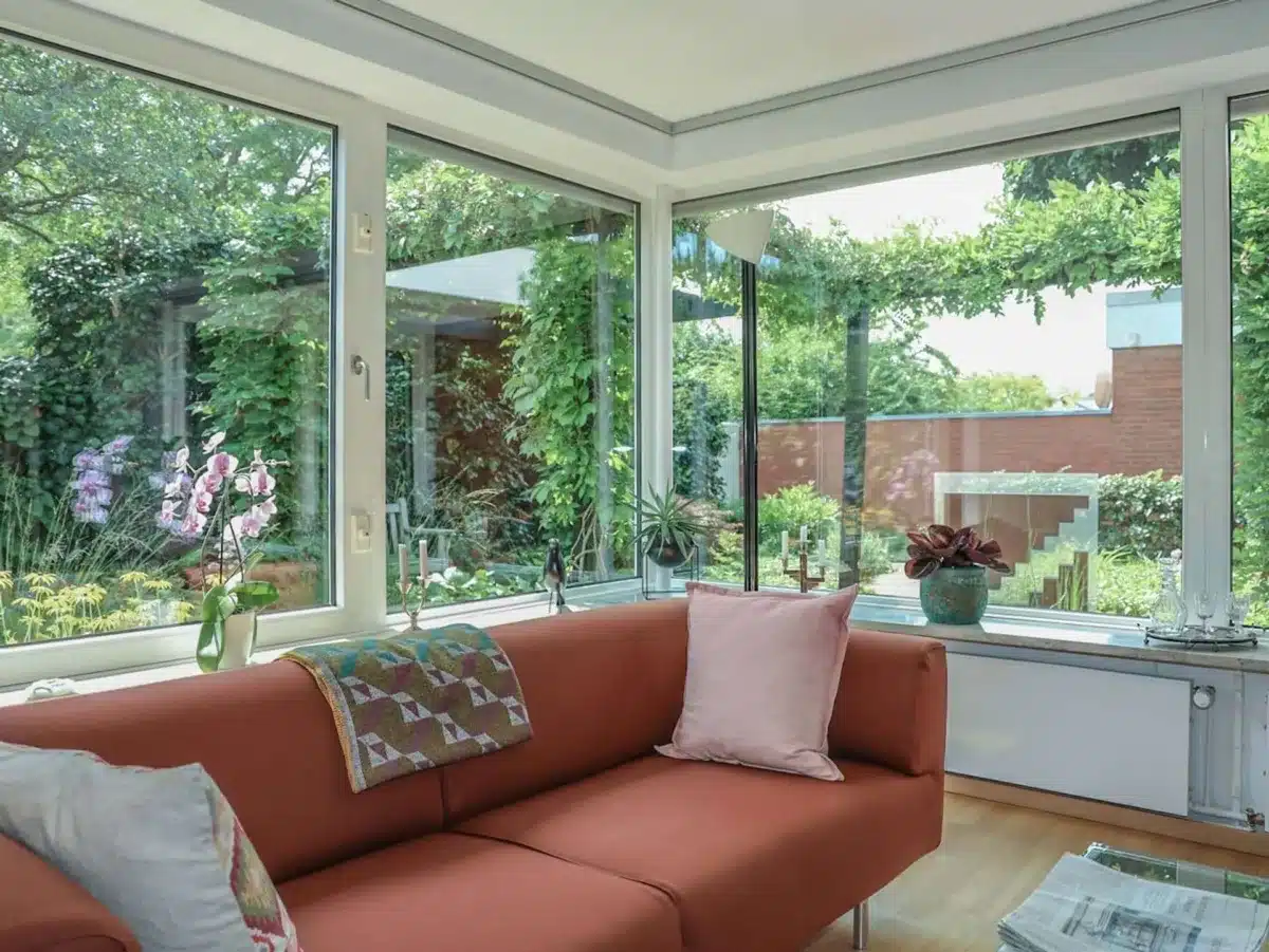 Wohnzimmer Ausblick in den Gar