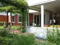 Garten Blick ins Wohnzimmer