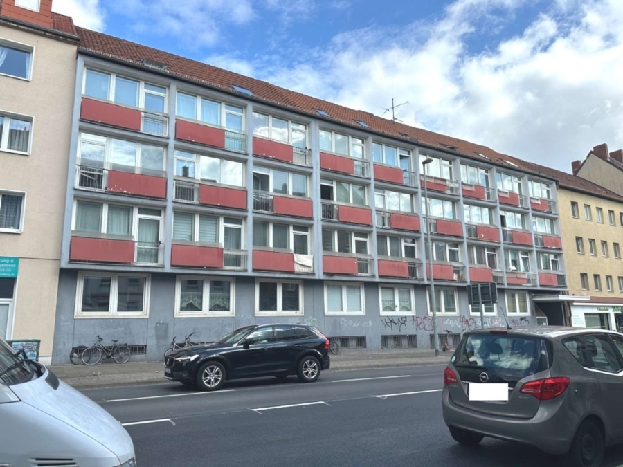 Hannover Linden-Nord: 3 mal 1 Zimmer Wohnungen mit Stellplätzen - Whg.1 Küche