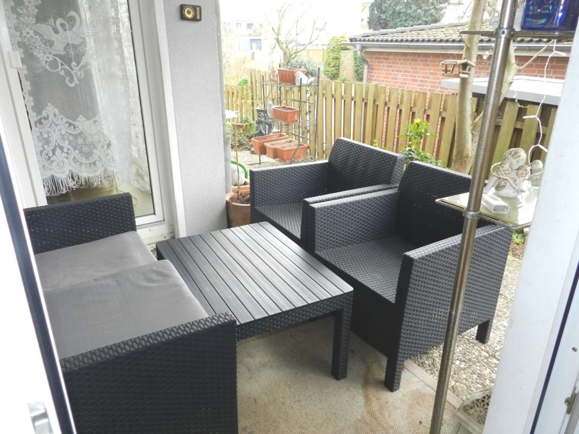 Hannover Waldheim: 4 Zimmer Wohnung mit Terrasse im EG - Terrassennische