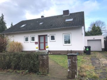 Nienburg Alpheide: Freistehendes 1-2 Familienhaus mit Garage, 31582 Nienburg, Einfamilienhaus
