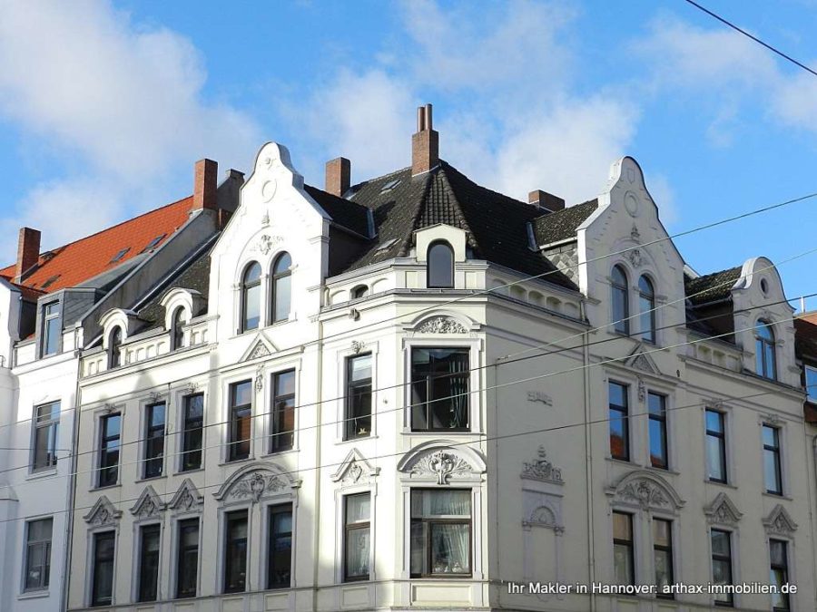 Hannover List: Sehr nette 3 Zimmer Wohnung im Altbau mit Balkon - Hausansicht