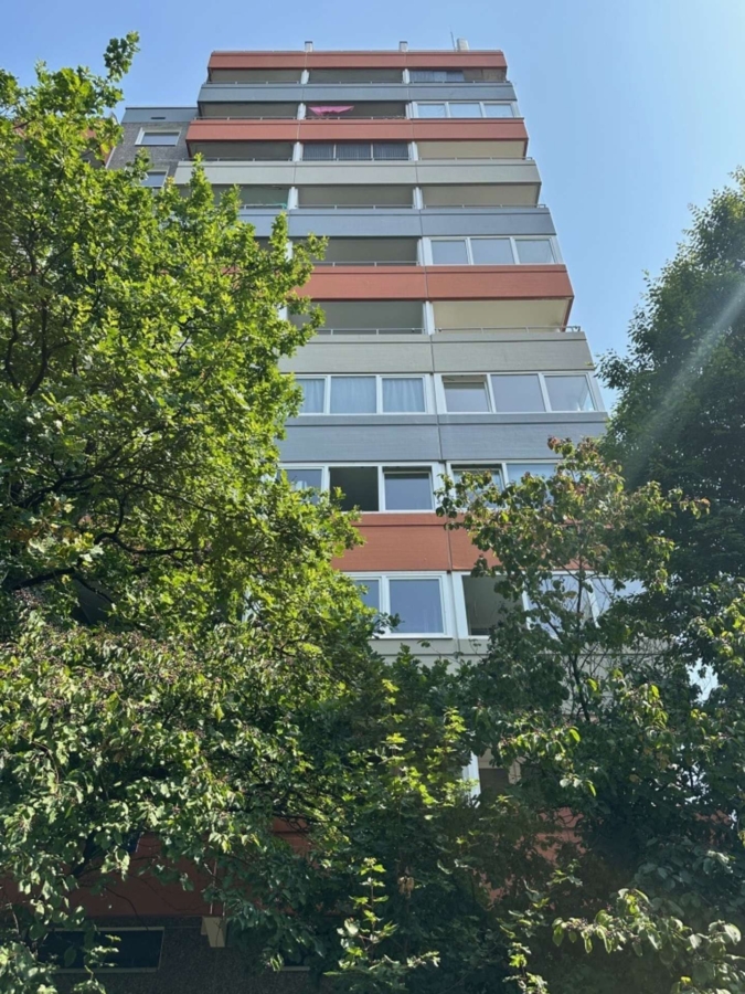 Hannover Groß Buchholz: Helle 1 Zimmer Wohnung mit Balkon - Münzmaschinen