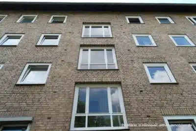 Hannover Nordstadt: Gut geschnittene 3 Zimmer Wohnung mit Balkon, 30167 Hannover, Etagenwohnung