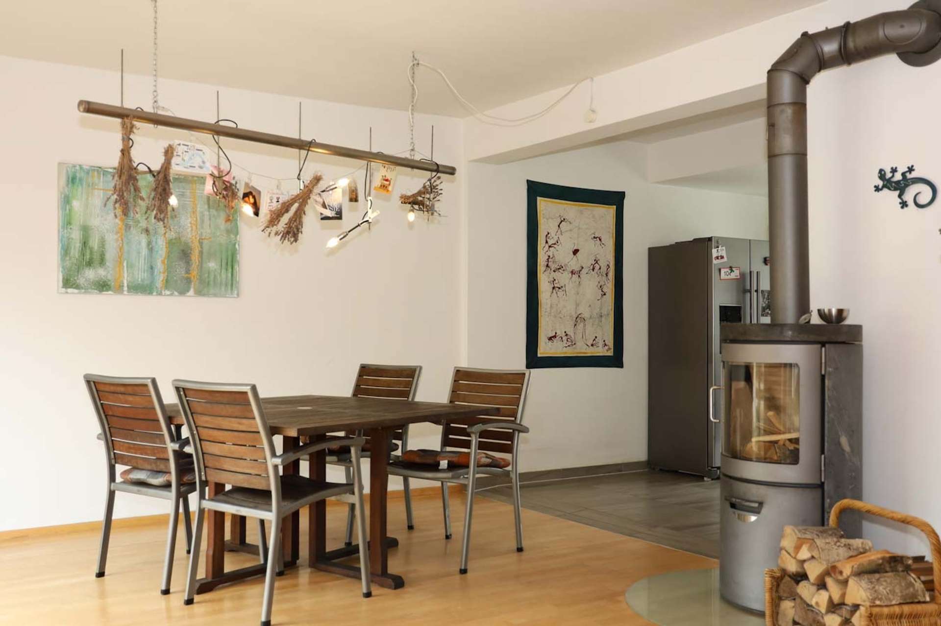 Wohnzimmer Essen Kamin