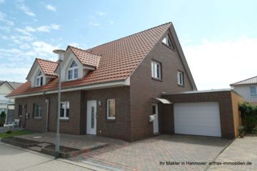 Familienfreundliche DHH in Langenhagen Kaltenweide, 30855 Langenhagen, Doppelhaushälfte